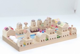 ひみつの池がある みんなのお家